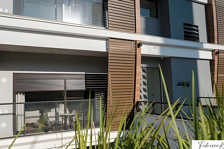 Loft próximo shopping Floripa