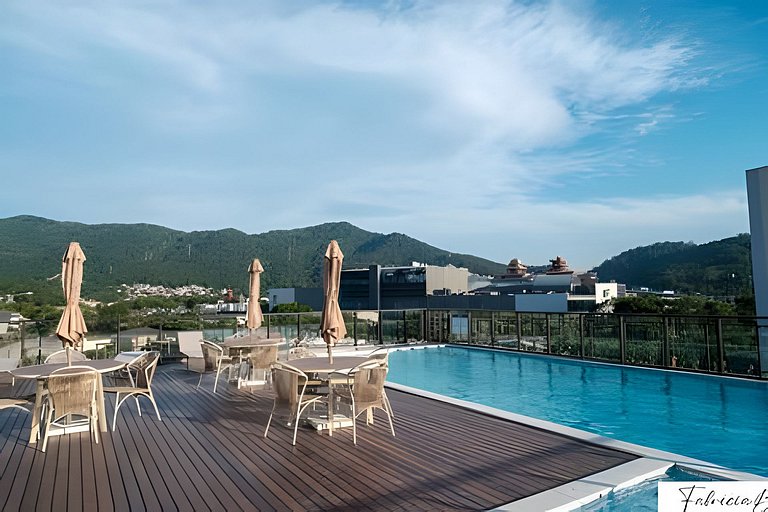 Loft próximo shopping Floripa