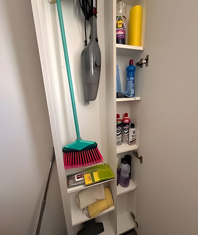 NOVO moderno e com piscina