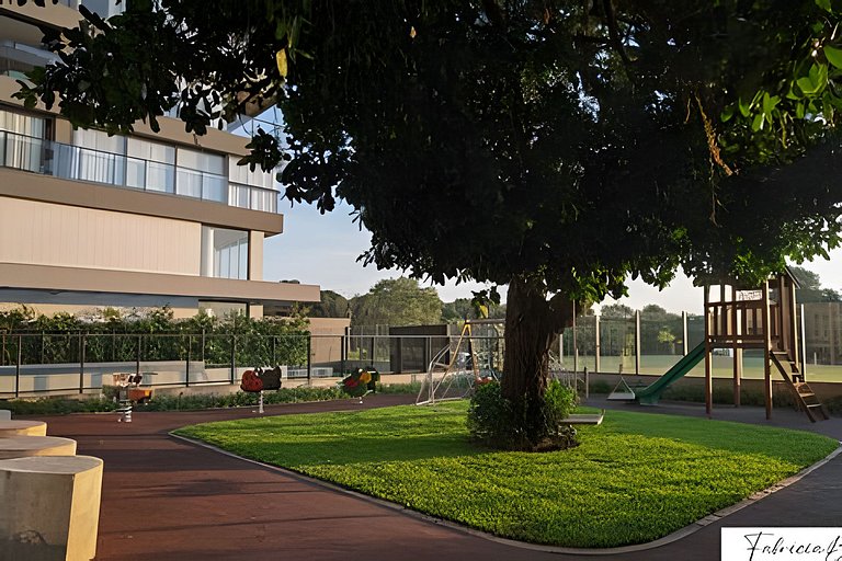 NOVO moderno e com piscina