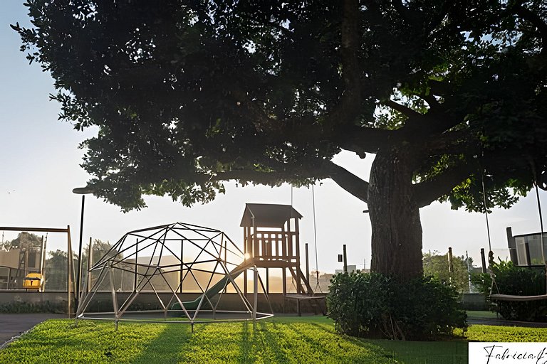 NOVO moderno e com piscina