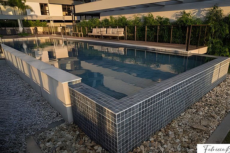 NOVO moderno e com piscina