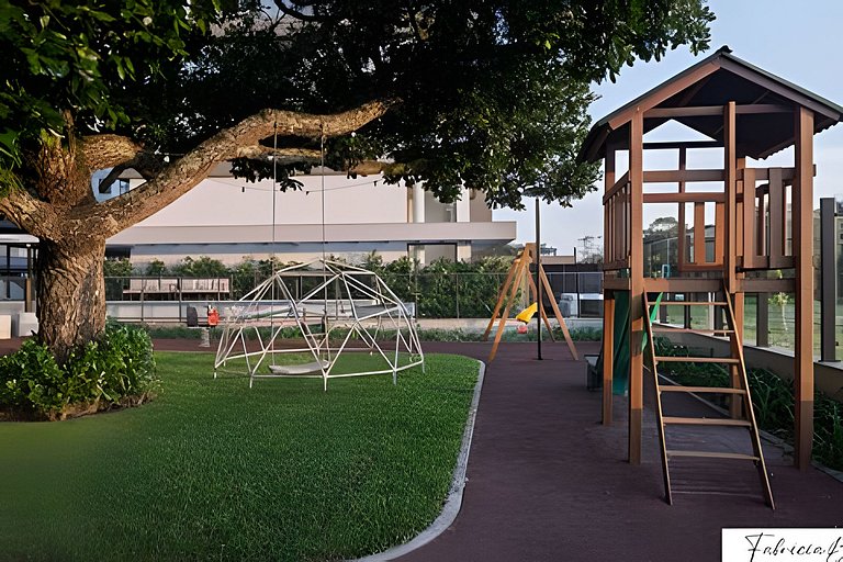 NOVO moderno e com piscina