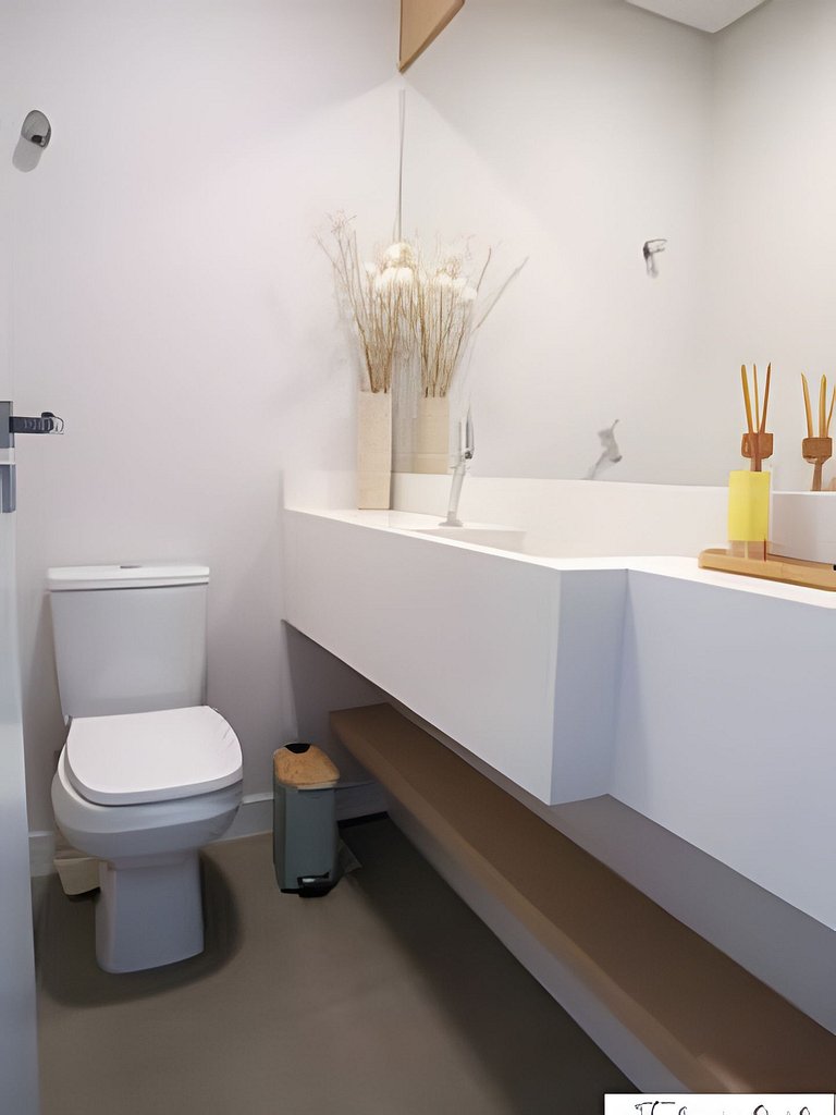 NOVO moderno e com piscina