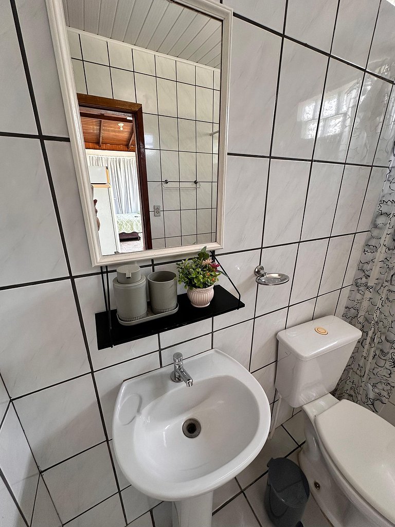 Kitnet prática em Jurerê, perto da praia e comércio