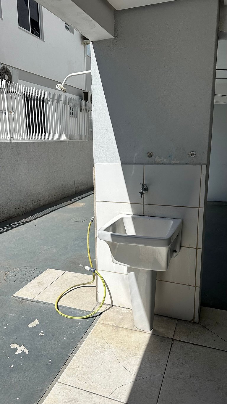 Canasvieiras *Perto mar * Churrasqueira *Garagem