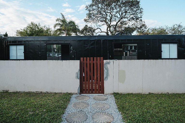 Jurerê Beach Stay – Cozy Container a 300 m