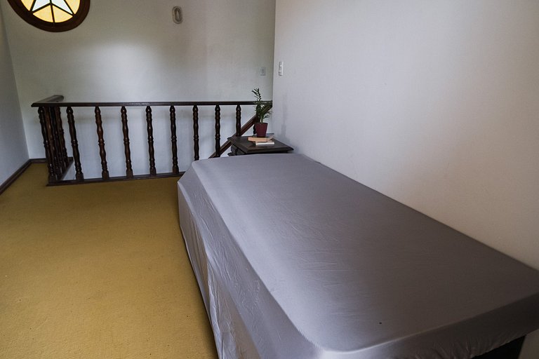 Lançamento casa Jurerê / churrasqueira / quintal