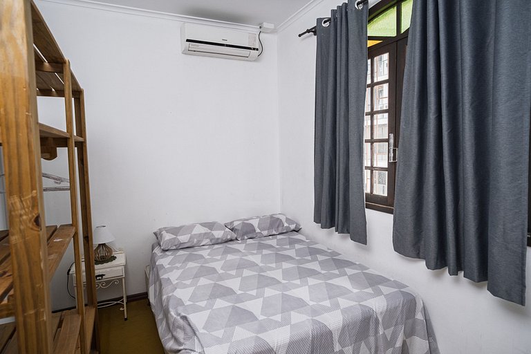 Lançamento casa Jurerê / churrasqueira / quintal