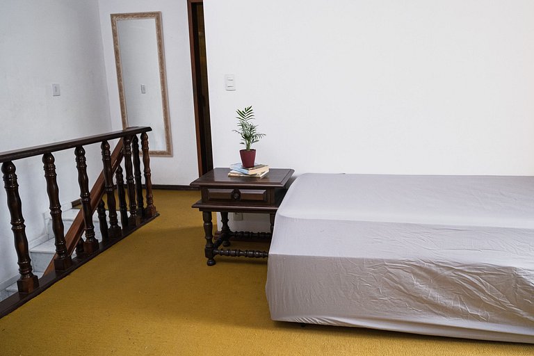 Lançamento casa Jurerê / churrasqueira / quintal