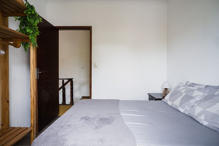 Lançamento casa Jurerê / churrasqueira / quintal