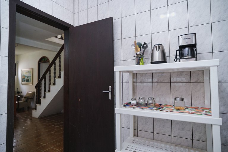 Lançamento casa Jurerê / churrasqueira / quintal