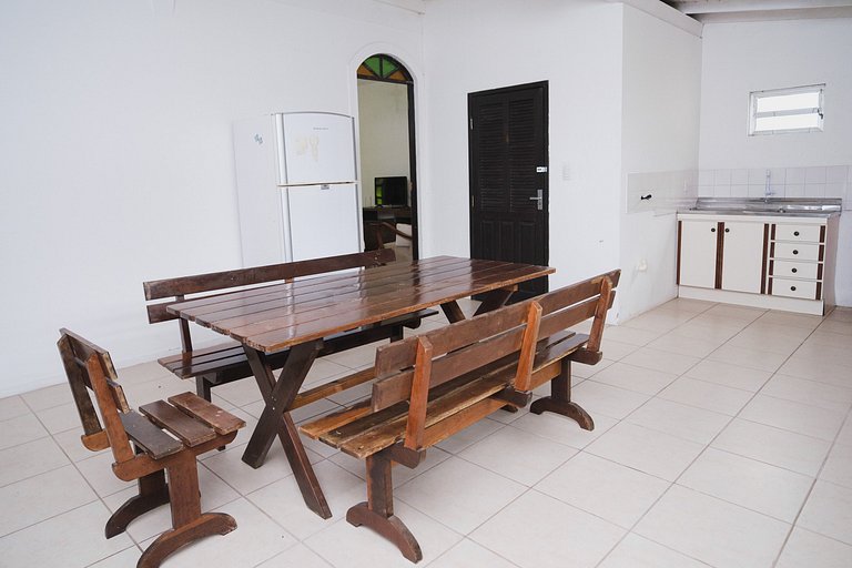 Lançamento casa Jurerê / churrasqueira / quintal