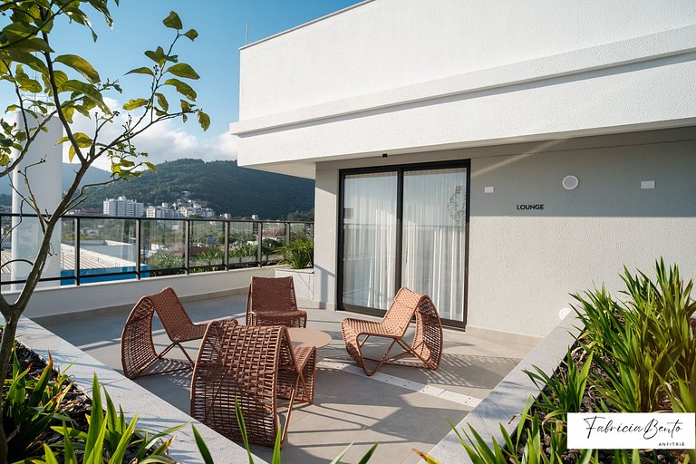 Loft próximo shopping Floripa