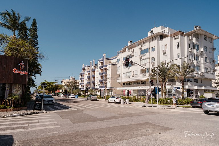 Ape 4 pessoas garagem / churrasqueira em jurerê