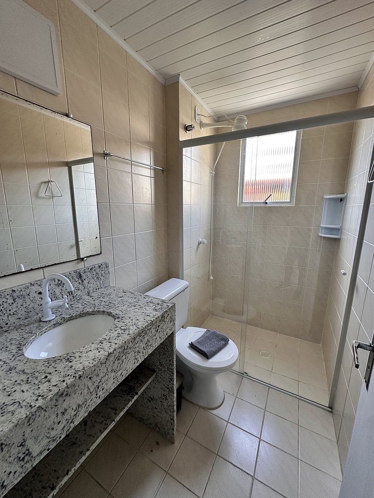 202 Condomínio próximo mar, balcón e Parrilla