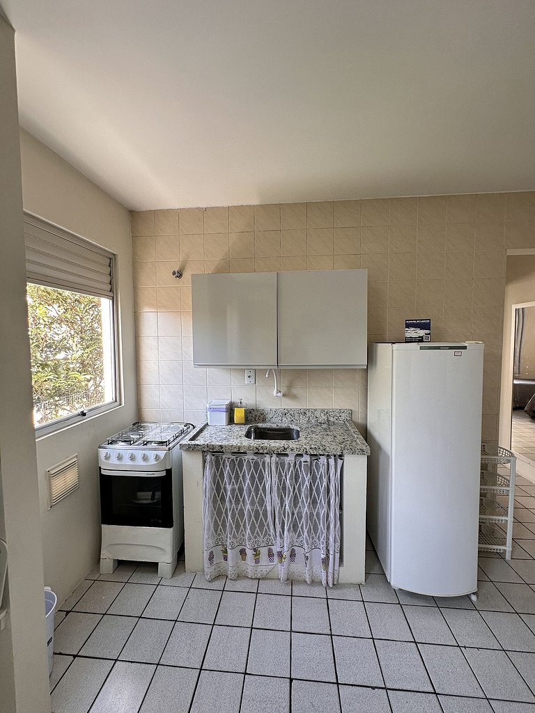 102 Condomínio próximo mar, balcón e Parrilla
