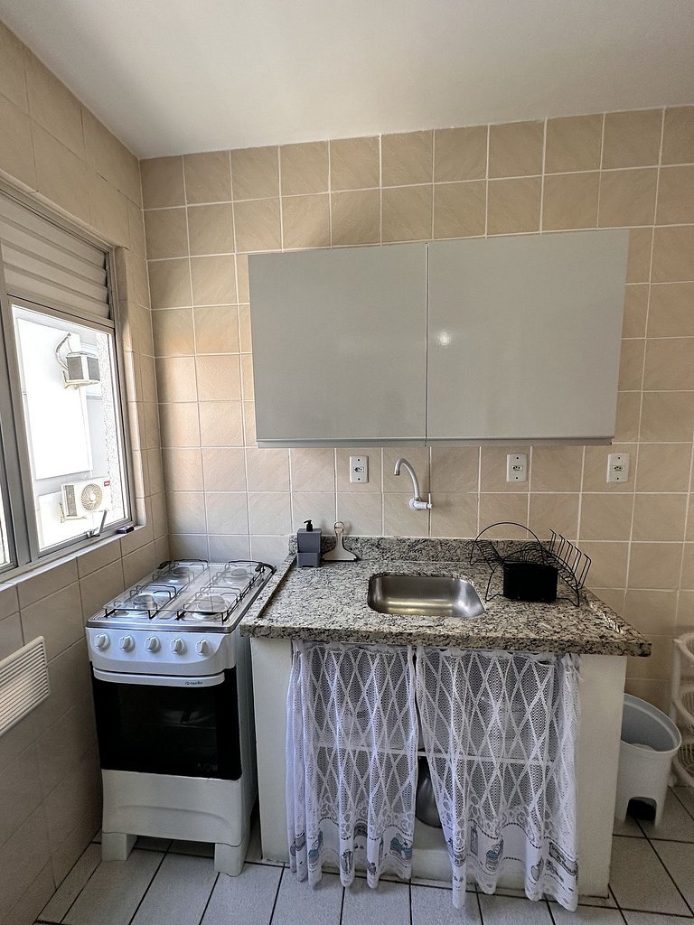 104 Condomínio próximo mar, balcón e Parrilla