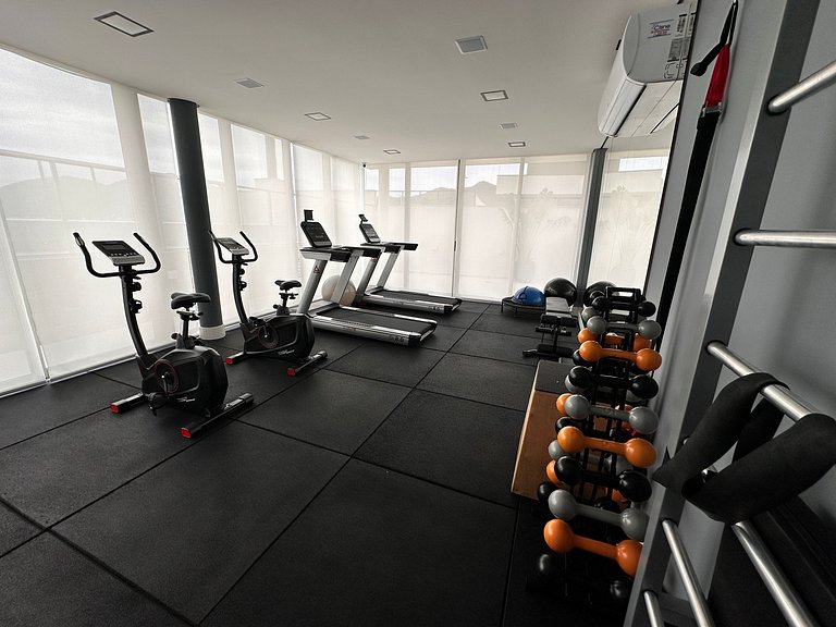 Vista incrível + piscina borda infinita | 2 suítes