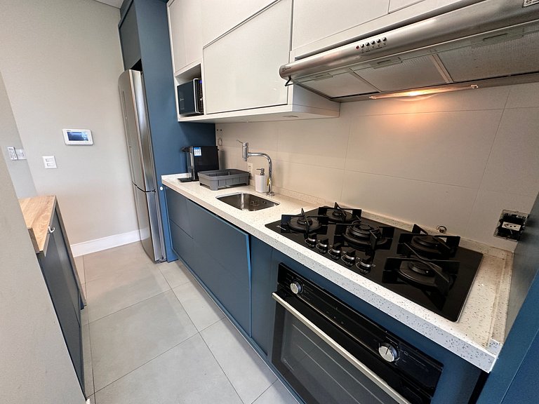 Vista incrível + piscina borda infinita | 2 suítes