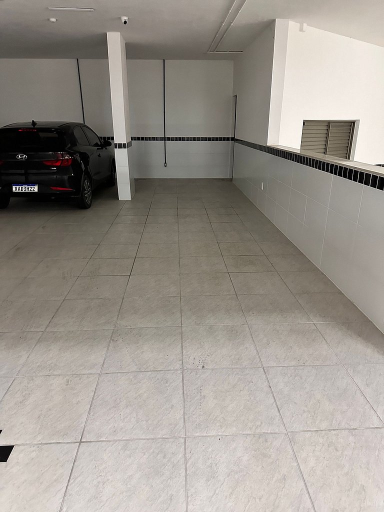 Vista incrível + piscina borda infinita | 2 suítes