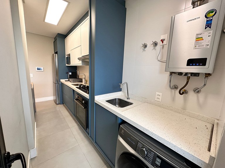 Vista incrível + piscina borda infinita | 2 suítes