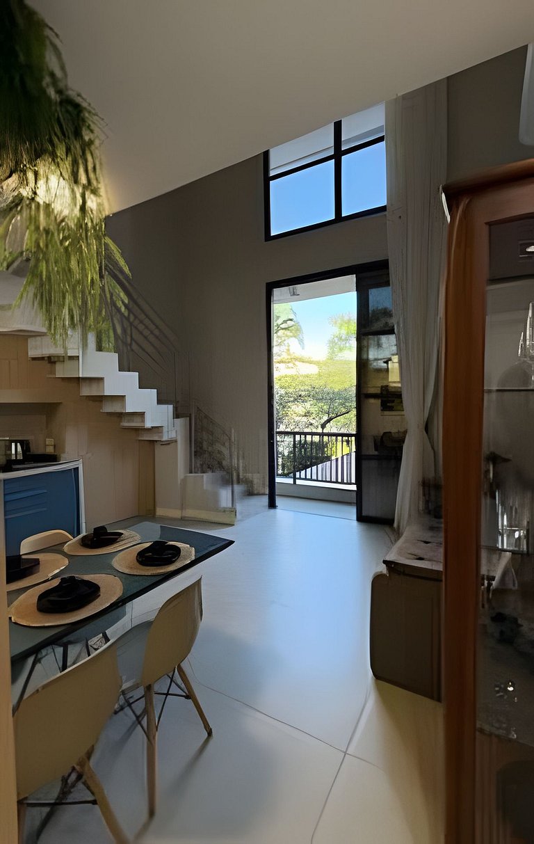 Loft Jurerê • Piscina • Garagem • 200m da Praia